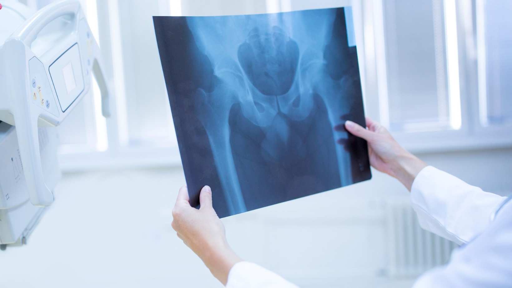 Know About London’s Trusted Expert for Hip Disorders